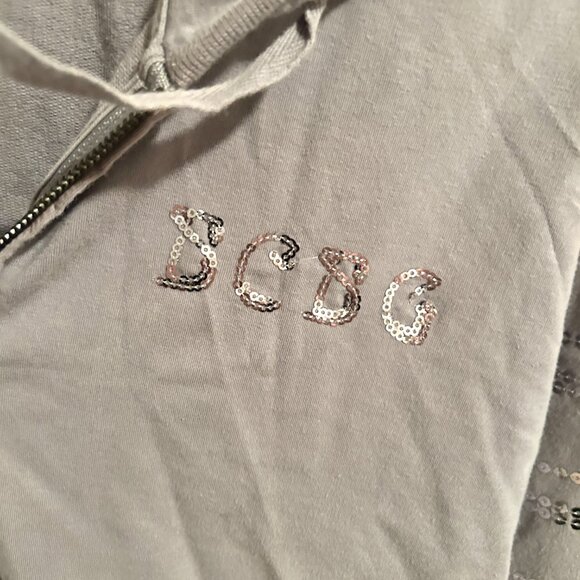BCBGMaxAzria Gray Sequin Hoodie • Women’s XL • Y2K Bling Branded Heart Design - Picture 4 of 8